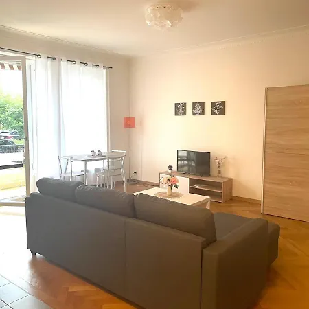Apartment 600 M From Train Station Lausanne